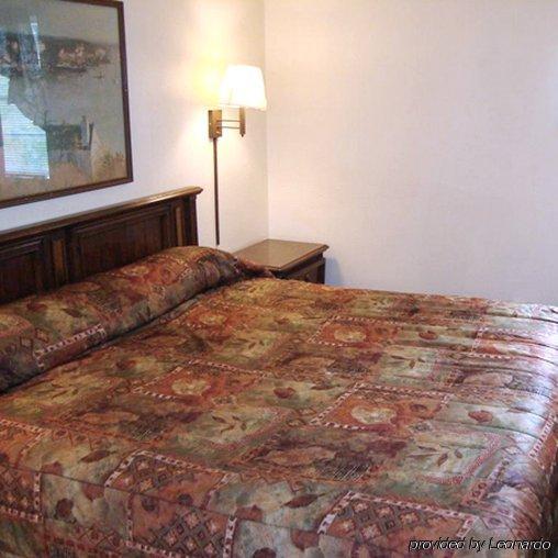Town House Motel Tupelo Ruang foto
